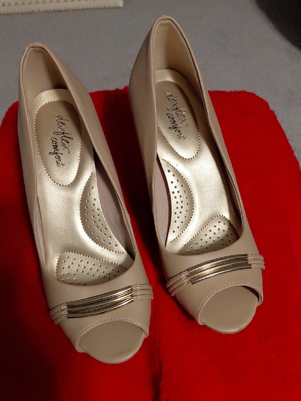 dexflex comfort Nude Peep-Toe Heels with Gold Accent